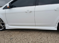 Ford Focus II 2005–2008 HB sivukynnykset (maalattavaksi) kuva 2