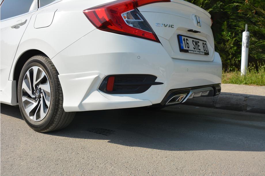 Honda Civic Sedan X 2016–2021 Takapuskurin kulmapalat (maalattavaksi) Image