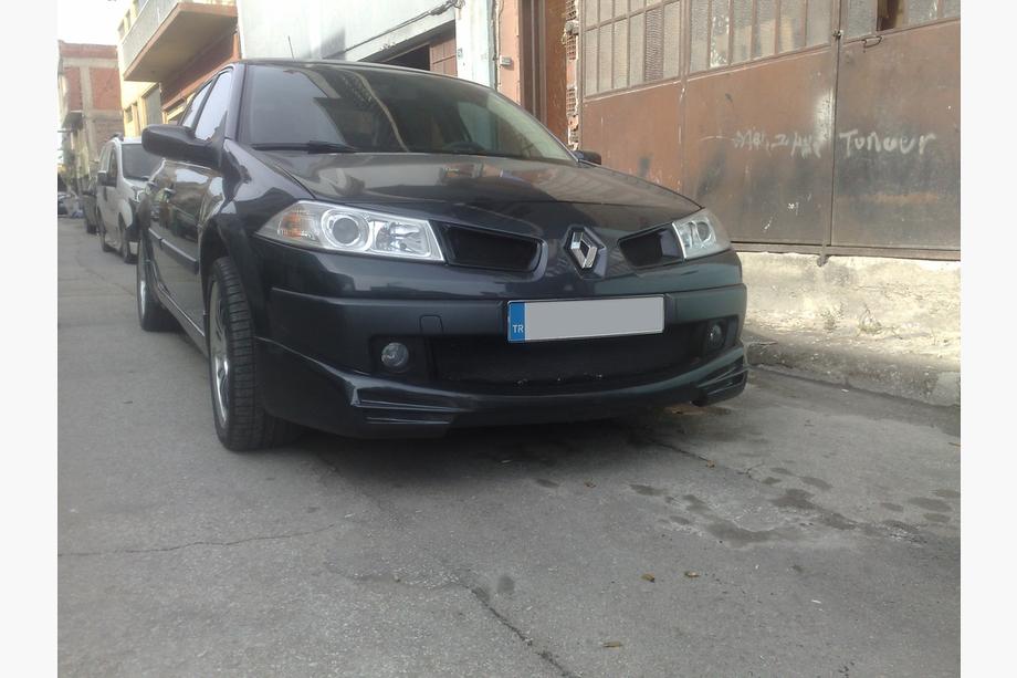 Renault Megane II 2004–2009 Etupuskurin lipa 2006-2009 (maalattava) Image
