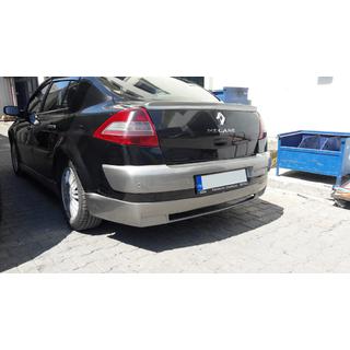 Takapuskurin suojapaneeli (maalattava) Renault Megane II 2004–2009 kuva 2