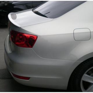 Spoileri 2011-2014 (maalattava) Volkswagen Jetta 2011–2018 kuva 2