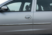 Opel Corsa C 2000–2006 Kromikehykset ovenkahvoihin (4 kpl, ruostumaton teräs) kuva 1