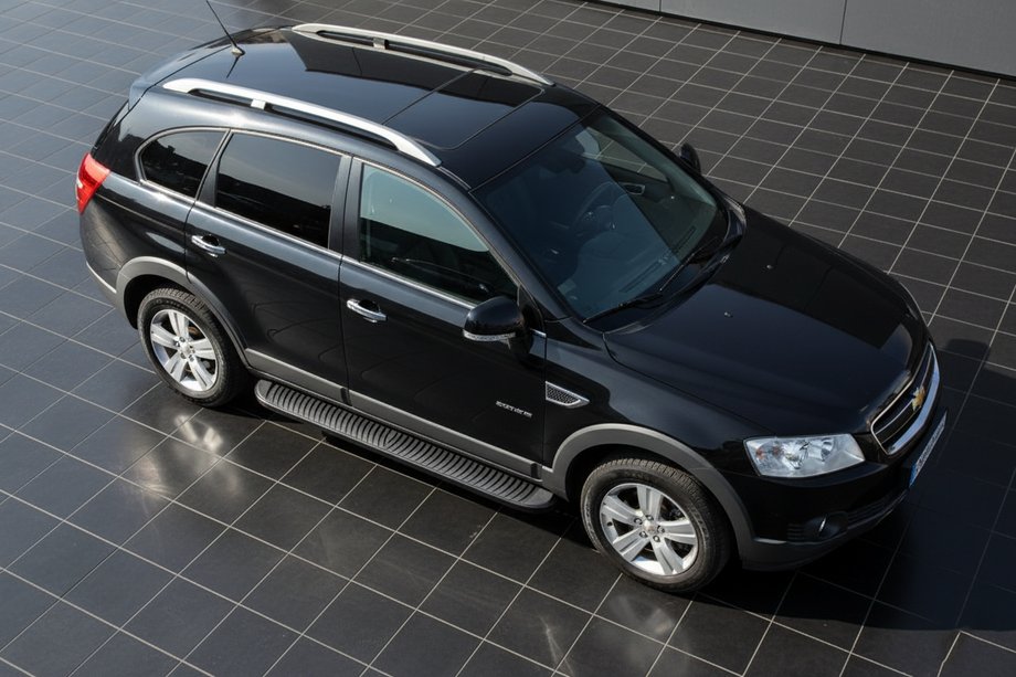 Chevrolet Captiva 2006–2019 Sivukynnykset Tayga Black (2 kpl, alumiini) 2006-2015 Image