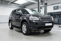 Land Rover Freelander II 2006–2014 Tayga Black sivuaskelmat (2 kpl, alumiini) kuva 1