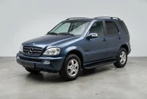 Mercedes ML W163 1997–2005 Tayga Black sivuaskelmat (2 kpl, alumiini) kuva 1