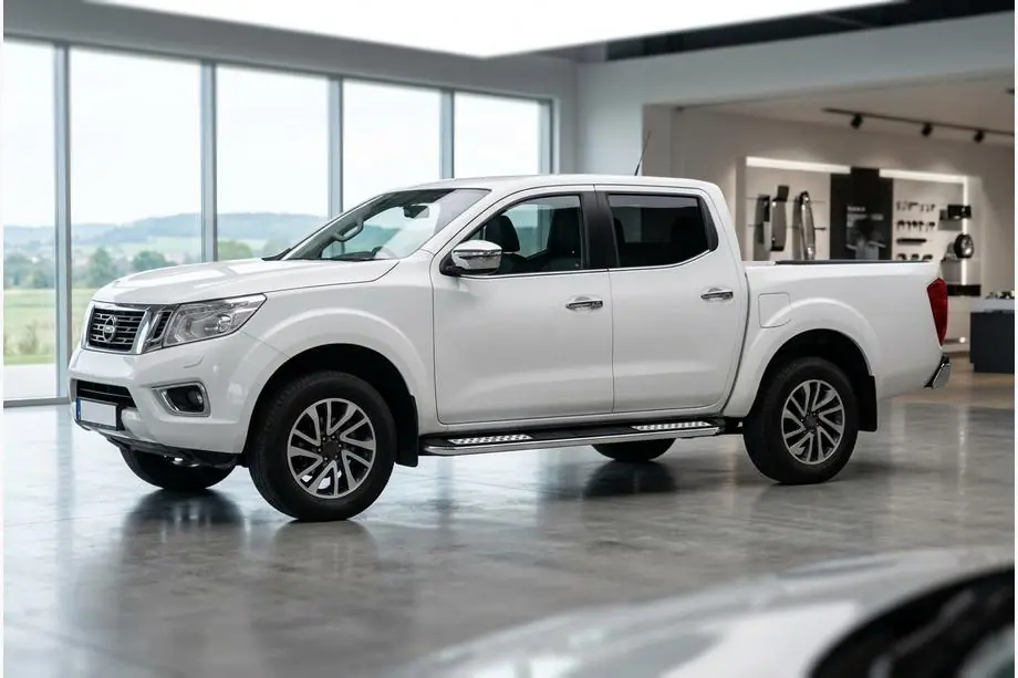 Nissan Navara/NP300 2016– Tayga V2 sivuastinlaudat (2 kpl, alumiini) Kuva 1