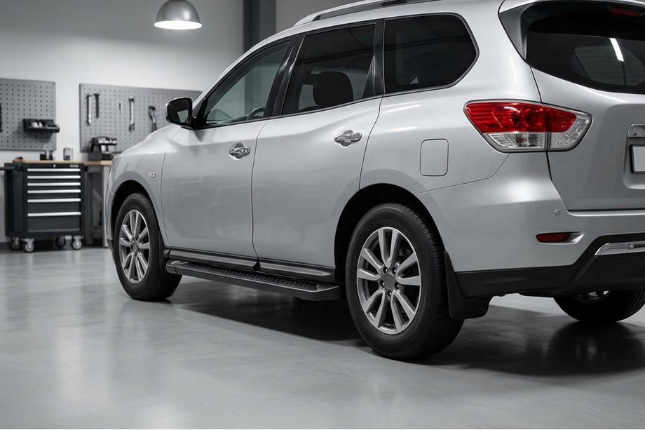 Nissan Pathfinder R52 2012–2021 Allmond Black sivuportaat (2 kpl, alumiini) Image
