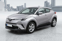 Toyota C-HR 2016–2023 Allmond Black sivuastinlaudat (2 kpl, alumiini) kuva 1