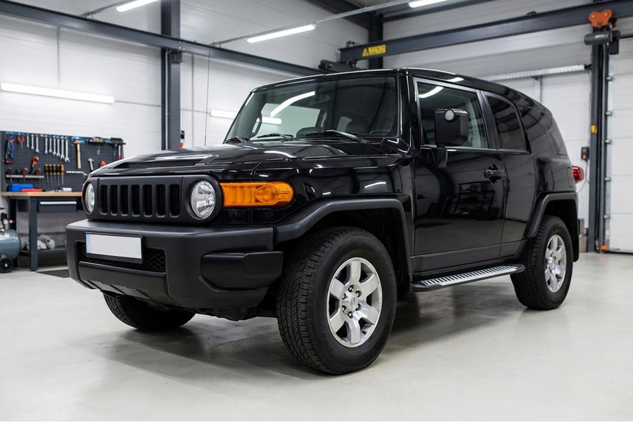 Toyota FJ Cruiser 2006–2022 Sivukynnykset Line (2 kpl, alumiini) Image
