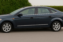 Ford Mondeo 2008–2014 Ovilista (ruostumaton teräs) kuva 1