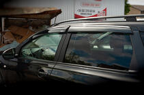 Nissan Qashqai 2007–2010 Ikkunatuuliohjaimet kromilistalla (4 kpl, Niken) kuva 3