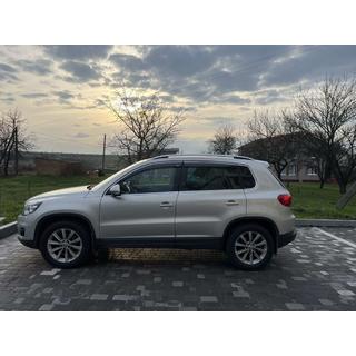 Tuuliohjaimet kromilistalla (4 kpl, Niken) Volkswagen Tiguan 2007–2016 kuva 4
