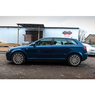 Ikkunoiden alalistat (ruostumaton teräs) Audi A3 2003–2012 kuva 2