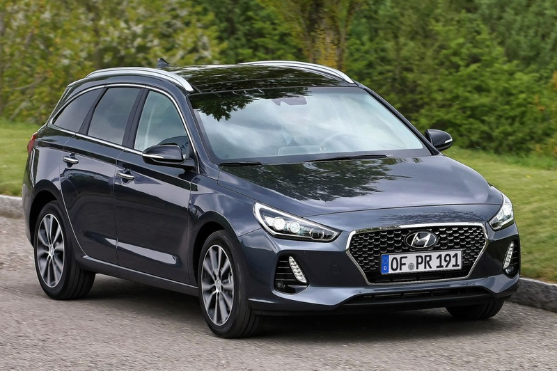 Kolmannen sukupolven Hyundai i30 Wagon -farmari