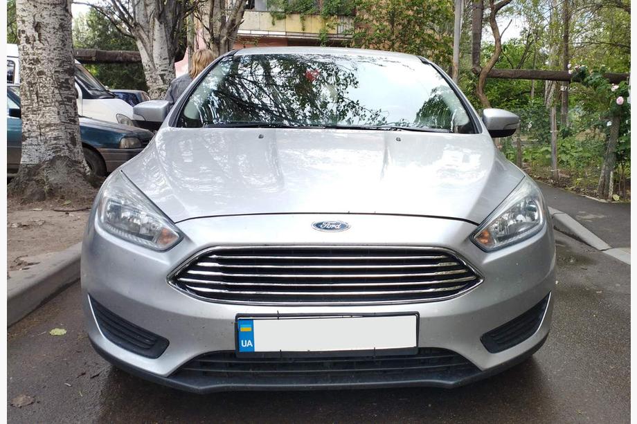 Ford Focus III 2011–2017 Etusäleikkö (Titanium) Image