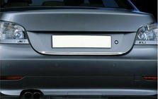 BMW 5-sarja E60/E61 2003–2010 Takalukun reunalista (ruostumaton teräs) kuva 4