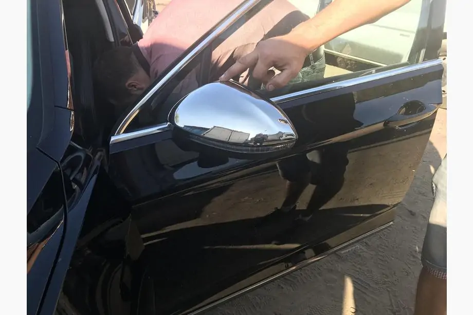 Volkswagen Passat B8 2015–2023 Sivupeilien kuoret EU (2 kpl, ruostumaton teräs) Kuva 4