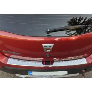 Takapuskurin suojalista Carmos V1 (ruostumaton teräs)
