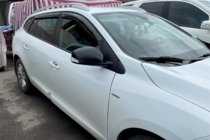 Renault Megane III 2009–2016 SW tuuliohjaimet ikkunoihin (4 kpl, HIC) kuva 8
