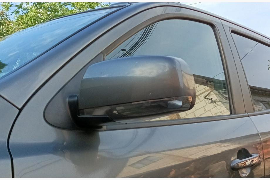 Hyundai Santa Fe 2 2006–2012 Peilinkuoret (2 kpl, ruostumaton teräs) Image