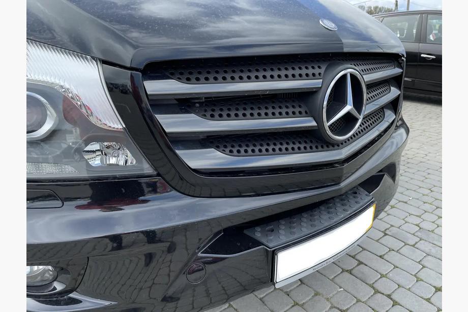 Mercedes Sprinter W906 2006–2018 Etusäleikön listat BlackChrome (2013↗, ruostumaton teräs) Image