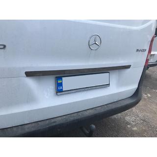 Rekisterikilven ylälista BlackChrome (ruostumaton teräs) Mercedes Vito/V-class W447 2014– kuva 2