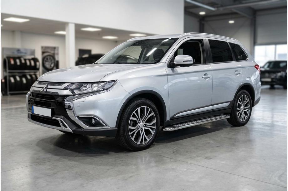 Mitsubishi Outlander 2012–2021 Maydos V2 sivuportaat (2 kpl, alumiini ↗ ruostumaton teräs) Image