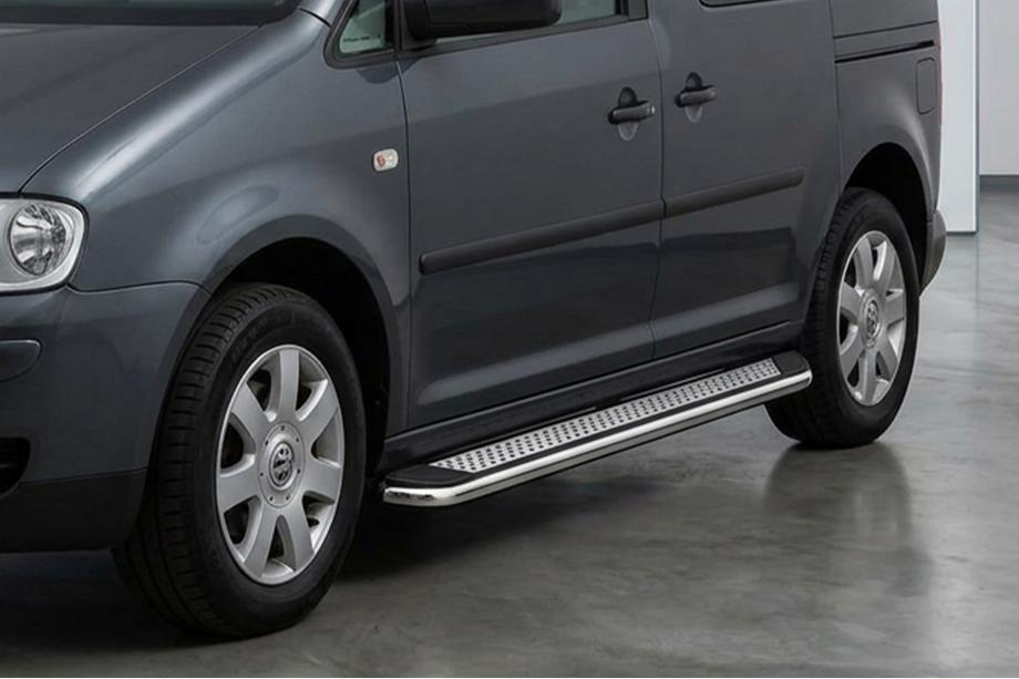 Volkswagen Caddy 2010–2015 Maydos V2 sivuportaat (2 kpl, alumiini ↗ ruostumaton teräs) Lyhyt akseliväli Image