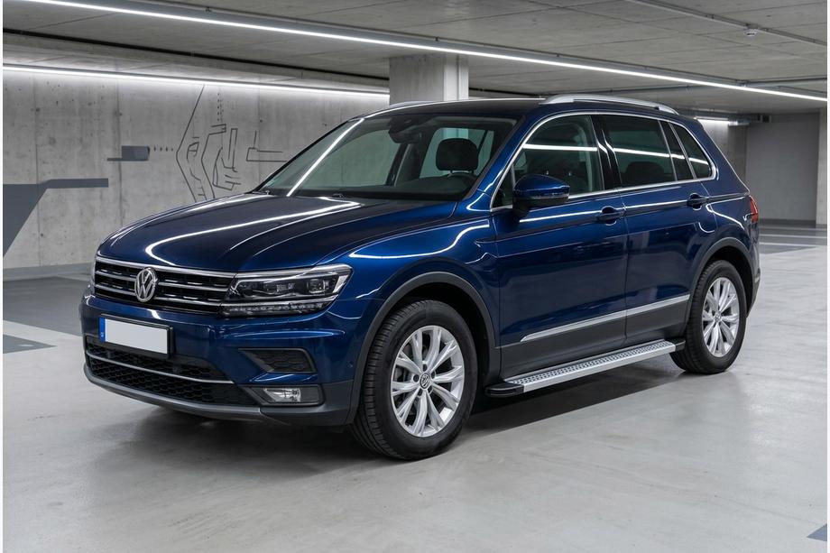 Volkswagen Tiguan 2016–2023 Maya V2 sivuportaat (2 kpl, alumiini) Image