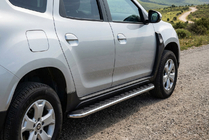 Renault Duster 2018–2024 Maydos V1 -sivuporrast (2 kpl, alumiini) kuva 1
