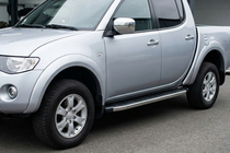 Fiat Fullback 2016– BlackLine-sivuporrassarja (2 kpl, alumiini) kuva 1