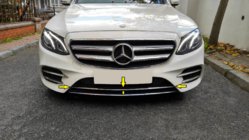 Mercedes E-class W213 2016–2023 Krominen suojalista etupuskuriin 2016-2019 (RST) kuva 1