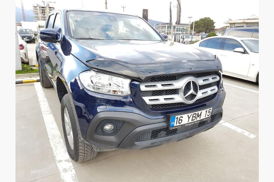 Mercedes X class 2017–2020 Konepellin tuuliohjain (EuroCap) Kuva 8
