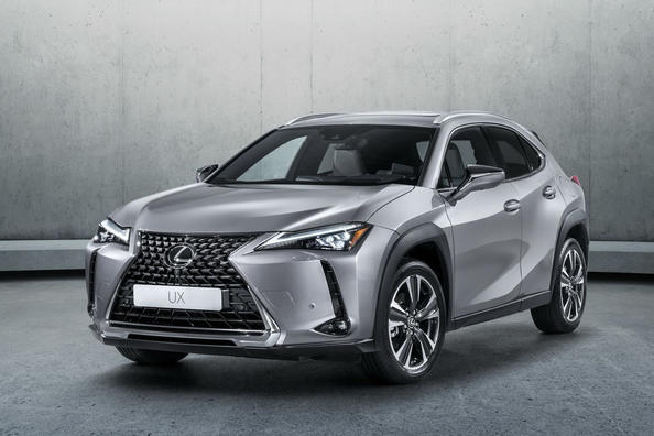Kompakti Lexus UX 200 -crossover