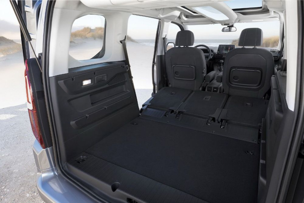Uuden sukupolven Opel Combo Life -kompaktitila-auton koeajo