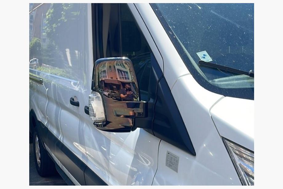 Ford Transit 2014– Peilinkuoret musta kromi (2 kpl, muovi) Image