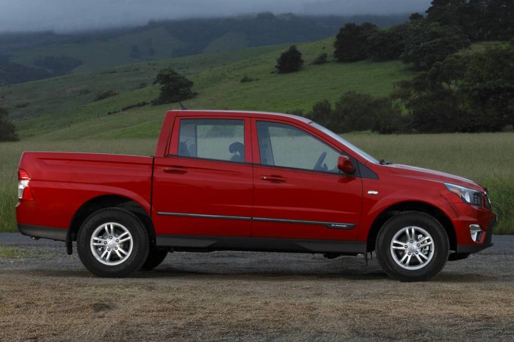 Ssangyong Actyon Sports -pickupin koeajo