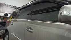 Mercedes GL-sarja X164 2006–2012 Ikkunoiden alareunan kromilistat (6 kpl, ruostumaton teräs) kuva 8