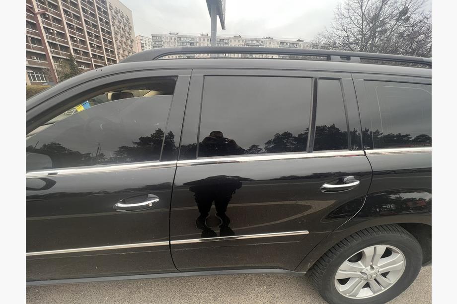 Mercedes GL-sarja X164 2006–2012 Ikkunoiden alareunan kromilistat (6 kpl, ruostumaton teräs) Image