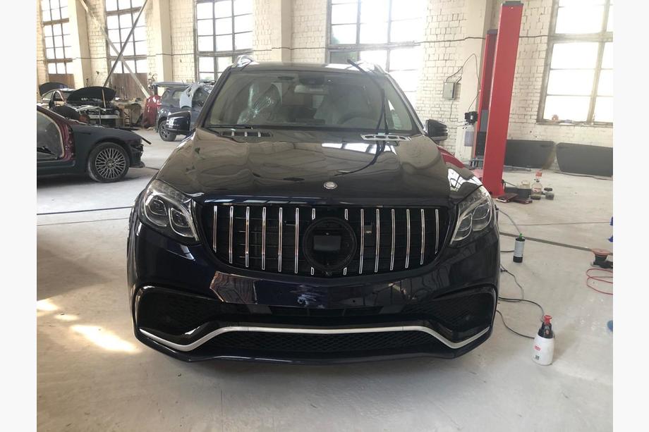 Mercedes GL/GLS -luokka X166 2012–2019 AMG V1 -korisarja täydellä puskurilla (GLS63) Kuva 7