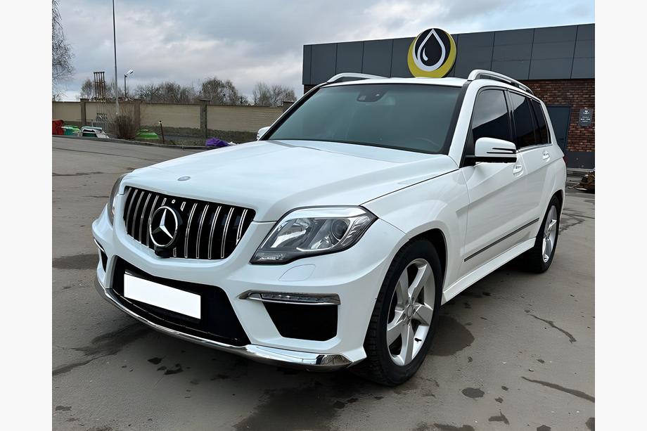 Mercedes GLK-sarja X204 2008–2015 AMG-korisarjapaketti Image