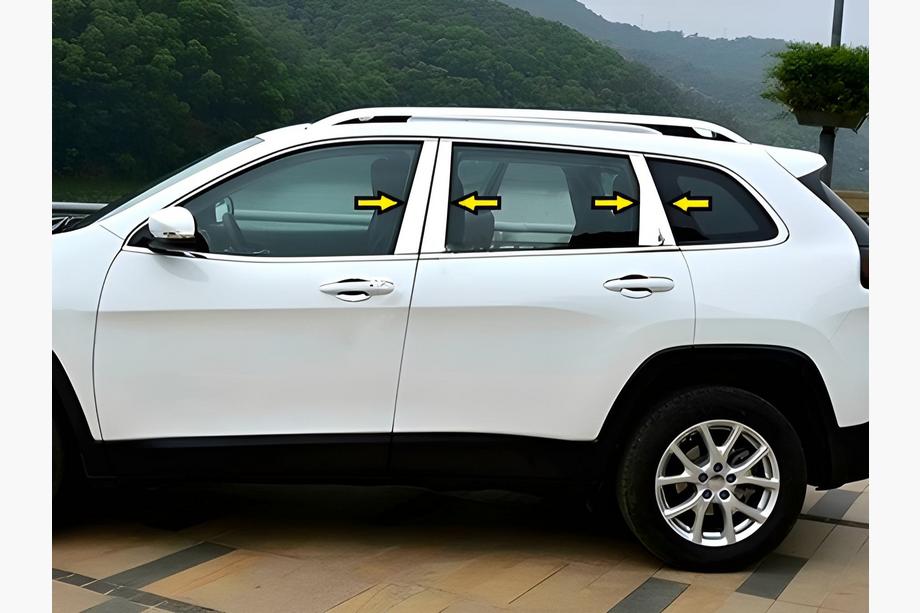 Jeep Cherokee KL 2013– Ovipilarin listat (ruostumaton teräs) Image