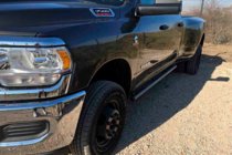 Dodge RAM (DT) 2018– Helmaputket vakiomalli (2 kpl, ruostumaton teräs) kuva 4