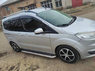 Ford Courier 2014–2023 Premium-sivuaskelmat (2 kpl, RST) kuva 1
