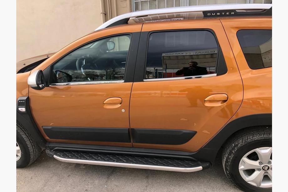 Dacia Duster 2018–2024 Ikkunoiden alareunalistat (4 kpl, ruostumaton teräs) OmsaLine – italialainen ruostumaton teräs Kuva 4