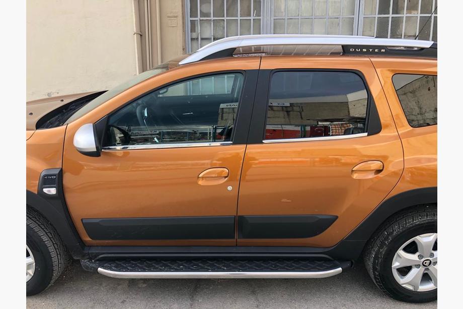 Renault Duster 2018–2024 Ikkunoiden alareunalistat (4 kpl, ruostumaton teräs) Kuva 3