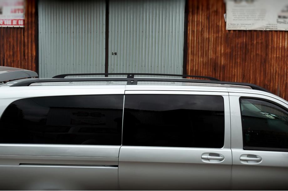 Mercedes Vito/V-class W447 2014– CAN mustat kattokaiteet, alkuperäinen design (metallijalat) Pitkä akseliväli (LONG) Kuva 4