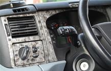 Ford Transit 2000–2014 Kojelaudan peitelistat (2006↗) kuva 8