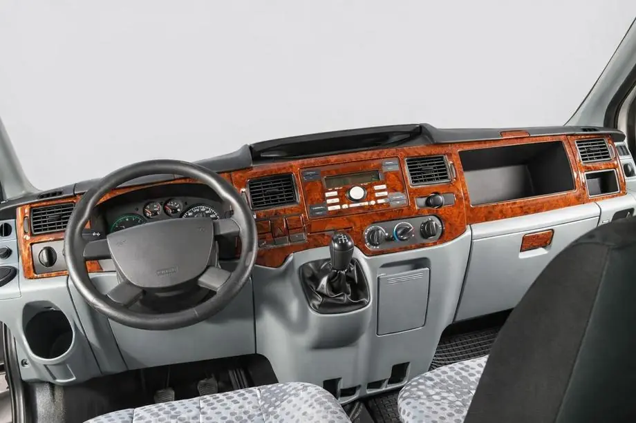 Ford Transit 2000–2014 Kojelaudan peitelistat (2006↗) Kuva 1