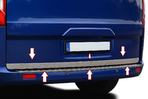 Ford Custom 2013–2022 Takalukun reunalista (ruostumaton teräs) kuva 1